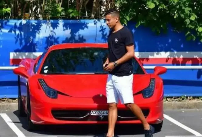 Ferrari 458 Italia, c’è chi la compra e non la usa