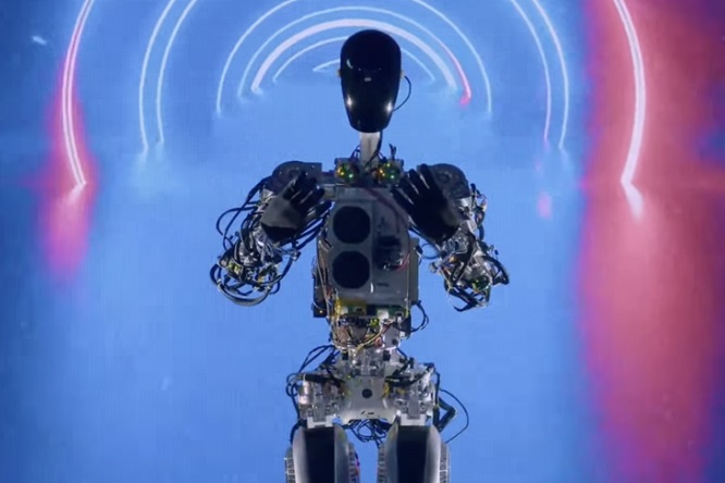 Il robot di Tesla: super hi-tech, ma è ancora presto