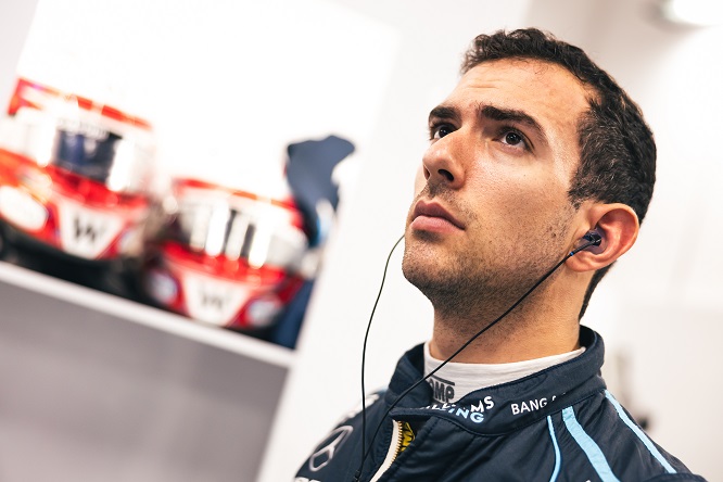 Latifi: “FW44 un passo indietro, anche Russell lo direbbe”