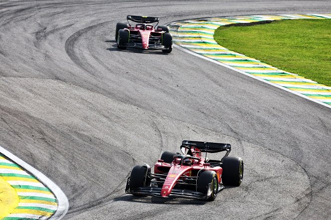 Leclerc 'chiede' il podio, Ferrari lo ferma - F1 Piloti - Formula 1 -  Motorsport