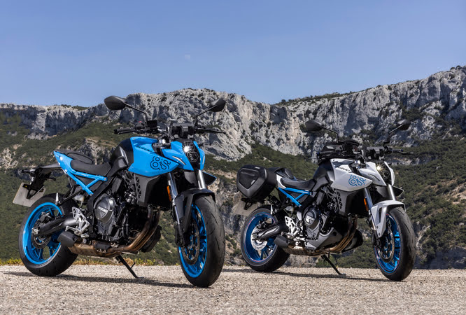 Suzuki, svelati i prezzi di GSX-8S e V-STROM 800DE