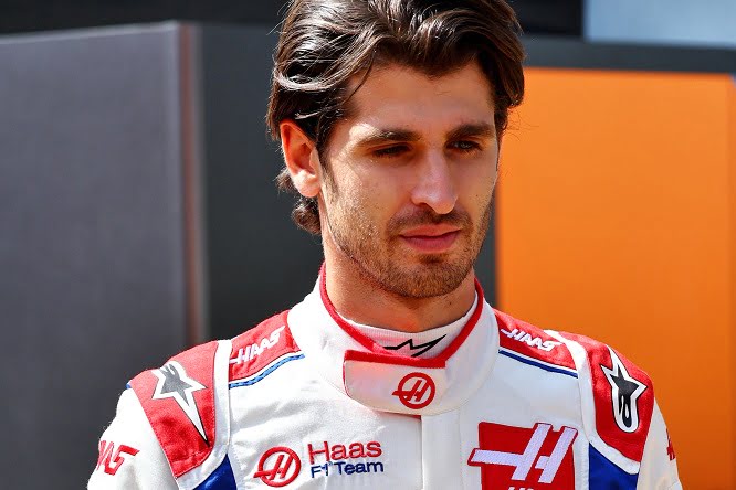 Sedile Haas, Steiner: “In lista c’era anche Giovinazzi”