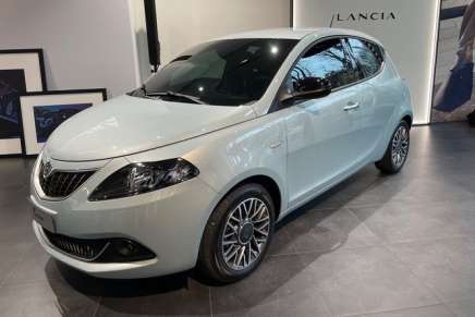 Lancia Ypsilon