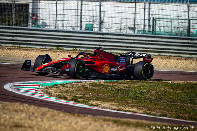 Ferrari e i canali interni: cosa dice il regolamento