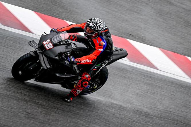 Shakedown Sepang 2023, Day 2: Yamaha ancora al top, nuova carena Aprilia