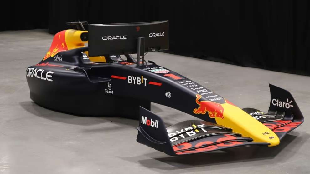 Red Bull RB18 at home with £100,000