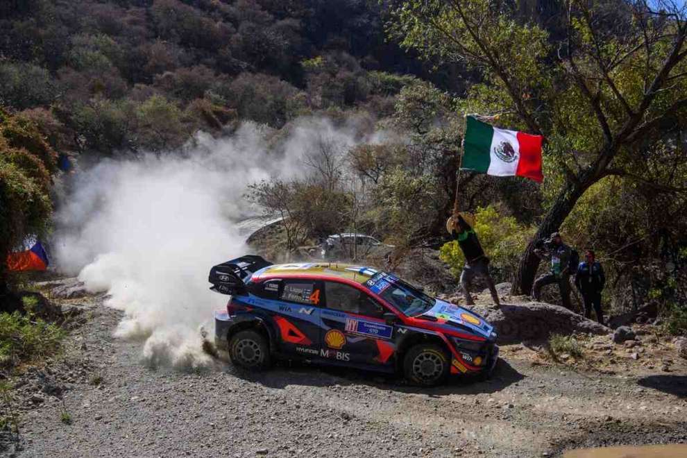 WRC / Rally Messico, SS10: Lappi prevale nel duello con Ogier