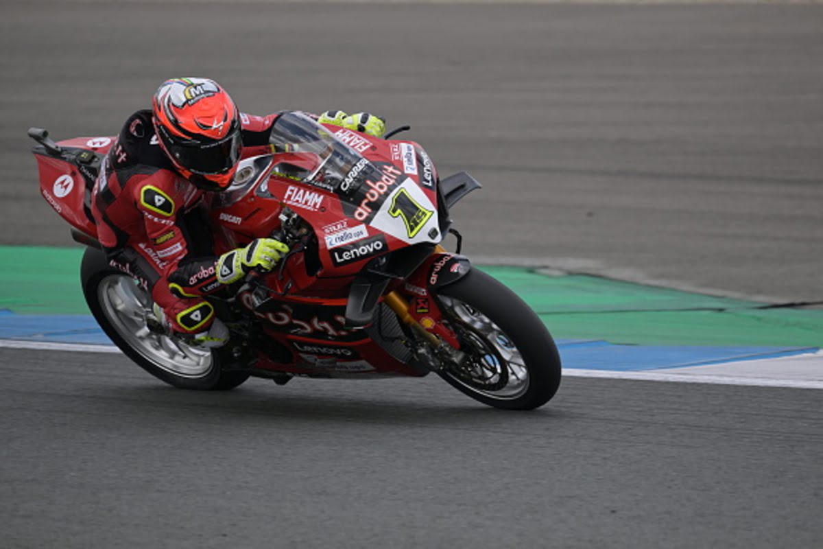 Bautista in pole position ad Assen in Superbike