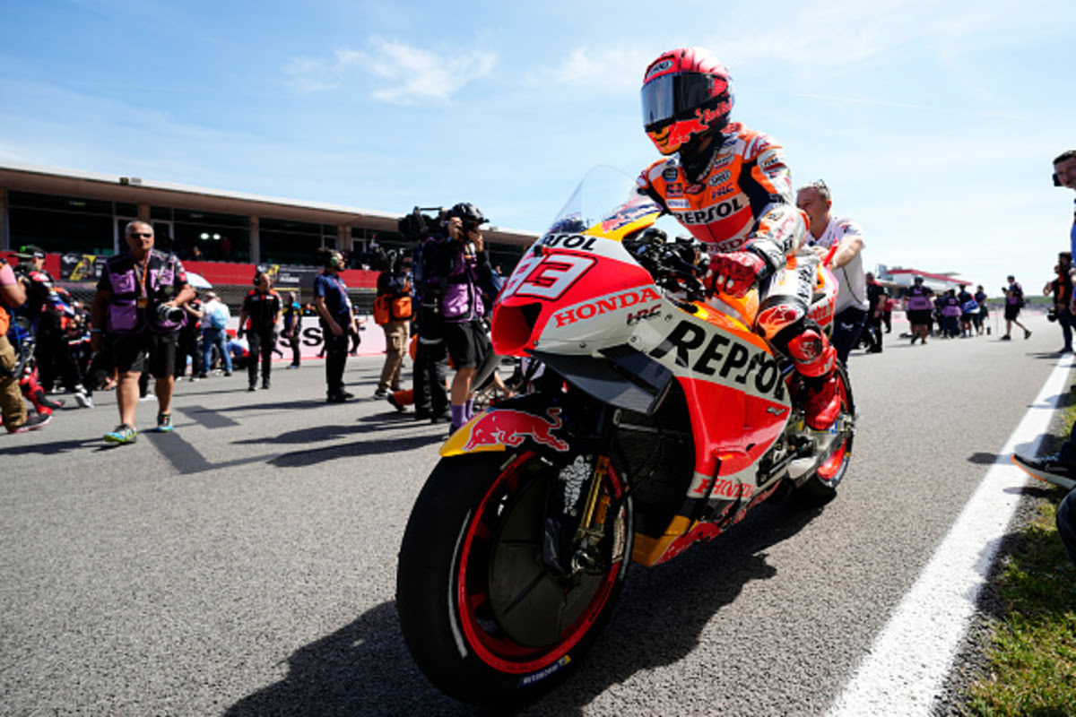 Marquez in sella alla sua Honda a Portimao