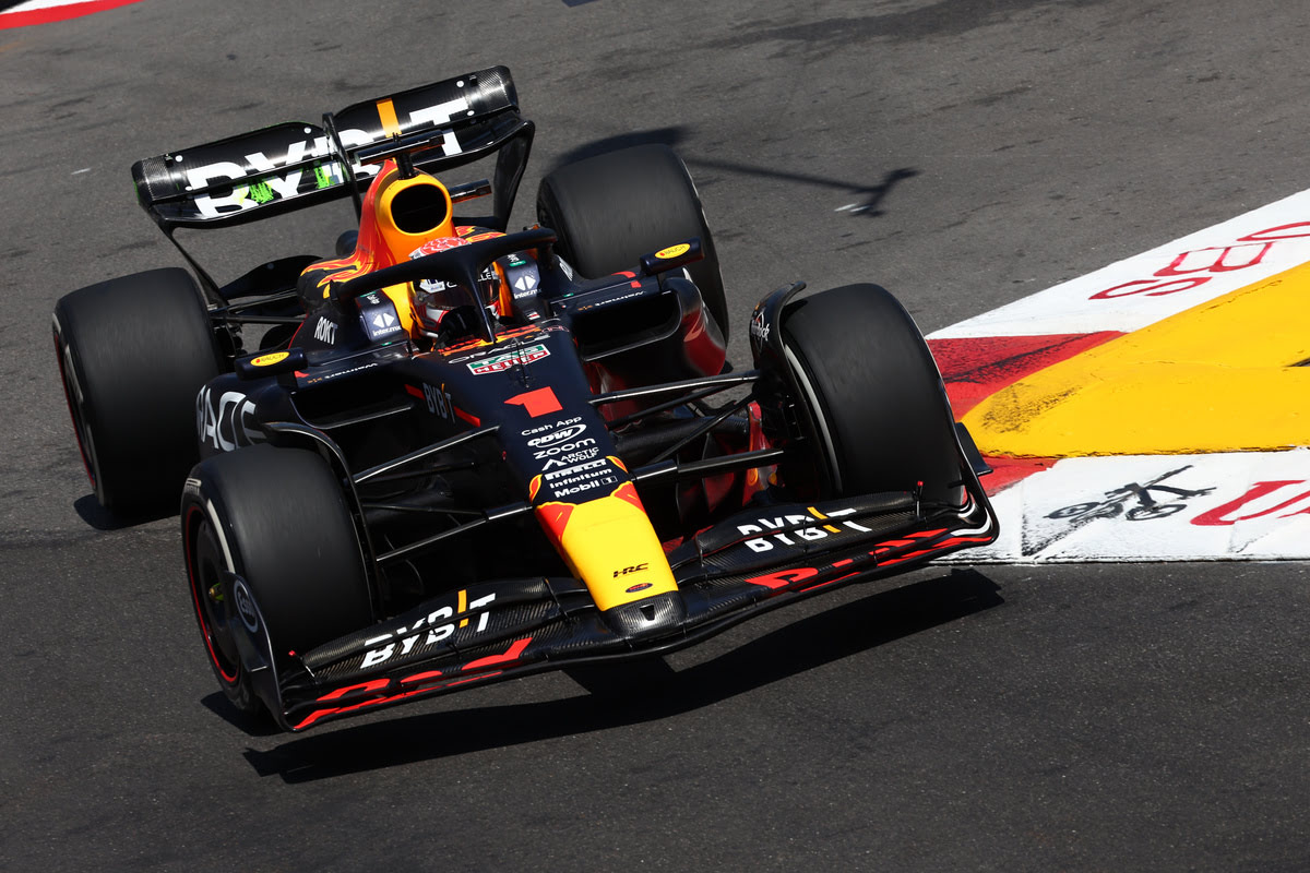 Verstappen in azione nelle PL1 a Monaco