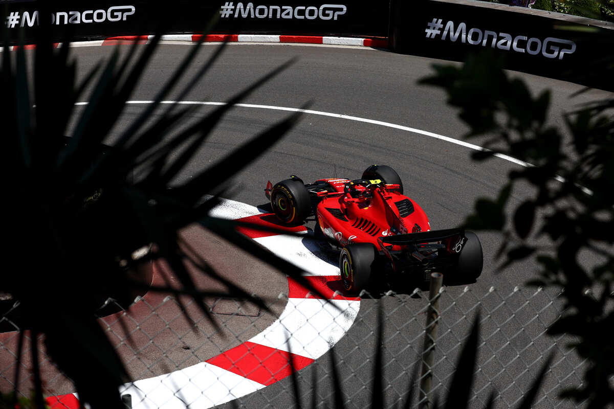 F1 PL1 Monte Carlo Sainz