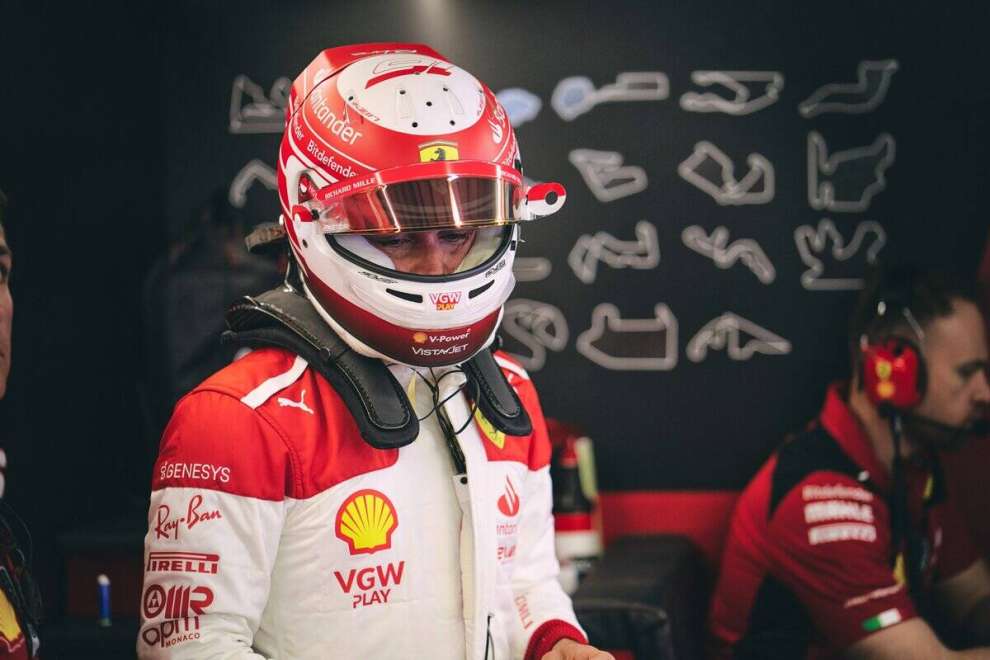 Leclerc ostacola Norris: l’errore è del muretto Ferrari