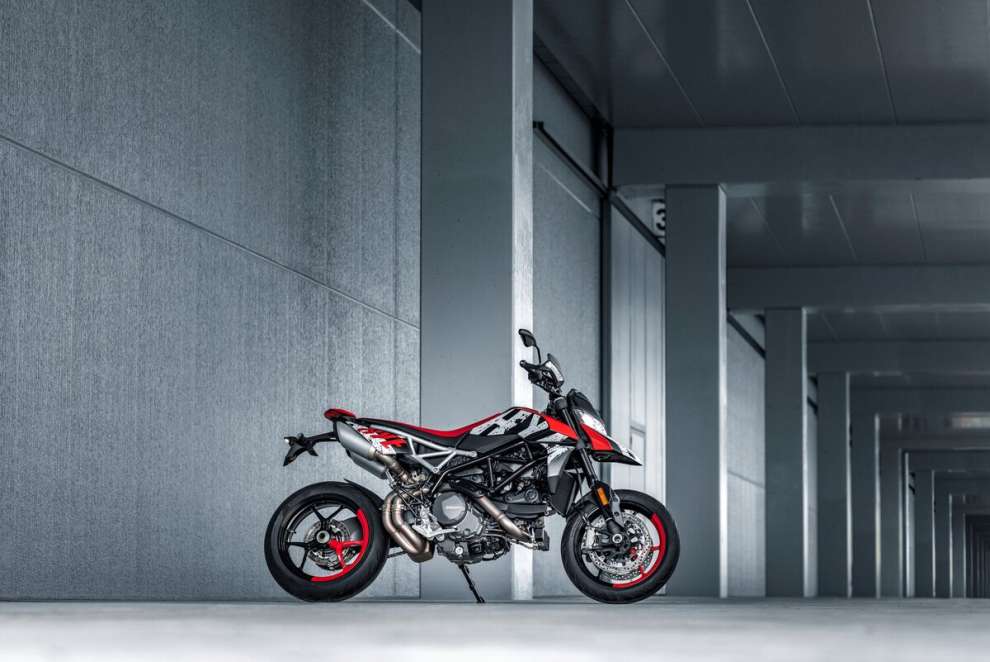 Ducati Hypermotard 950 RVE 2024, tutte le novità Mondo Moto AutoMoto