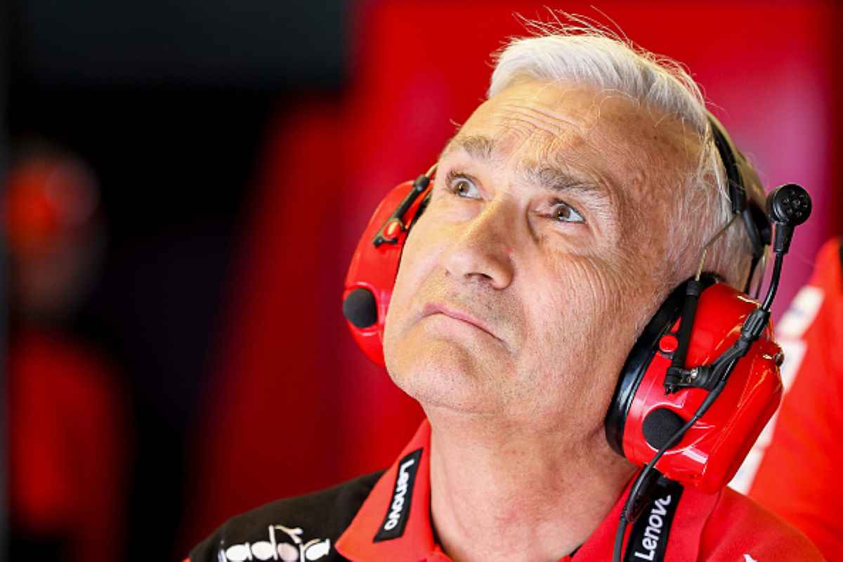 Martin-Marquez, Tardozzi: “Prima di Assen decidiamo”