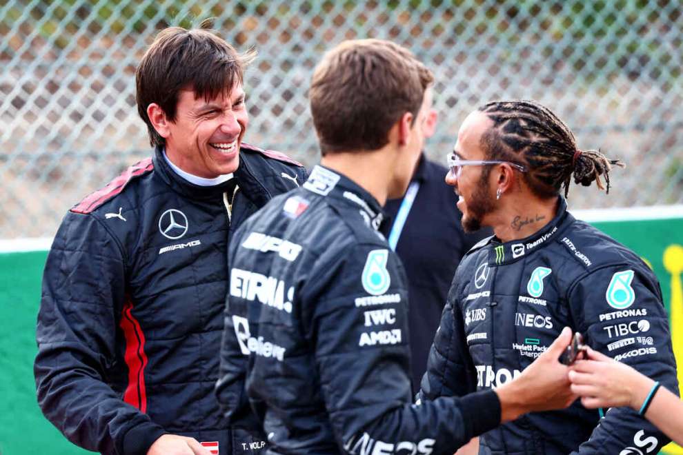 Hamilton-Russell, ora chi comanda? Wolff: “Noi sempre trasparenti, ma ne discuteremo”