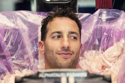 Ricciardo AlphaTauri Prova Sedile