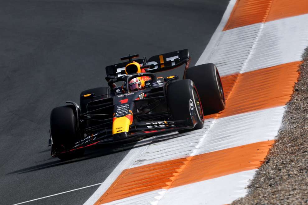 PL1 Olanda: Verstappen va, Mercedes parte da seconda forza