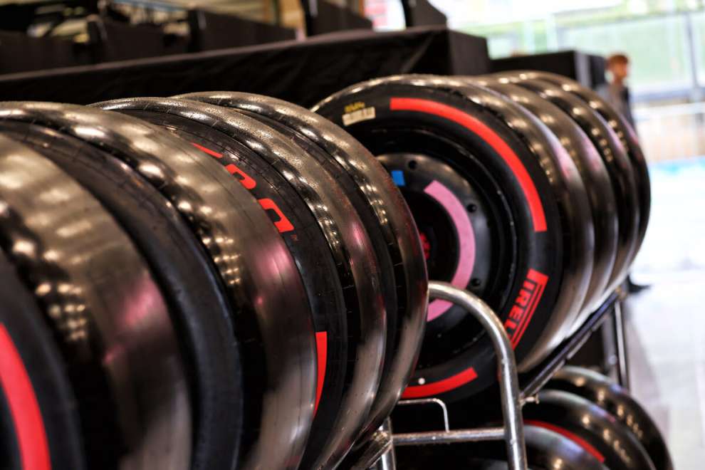 Las Vegas e Abu Dhabi, Pirelli va sulle soft