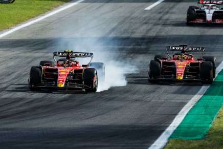 Duello tra Sainz e Leclerc nel GP di Monza del 2023