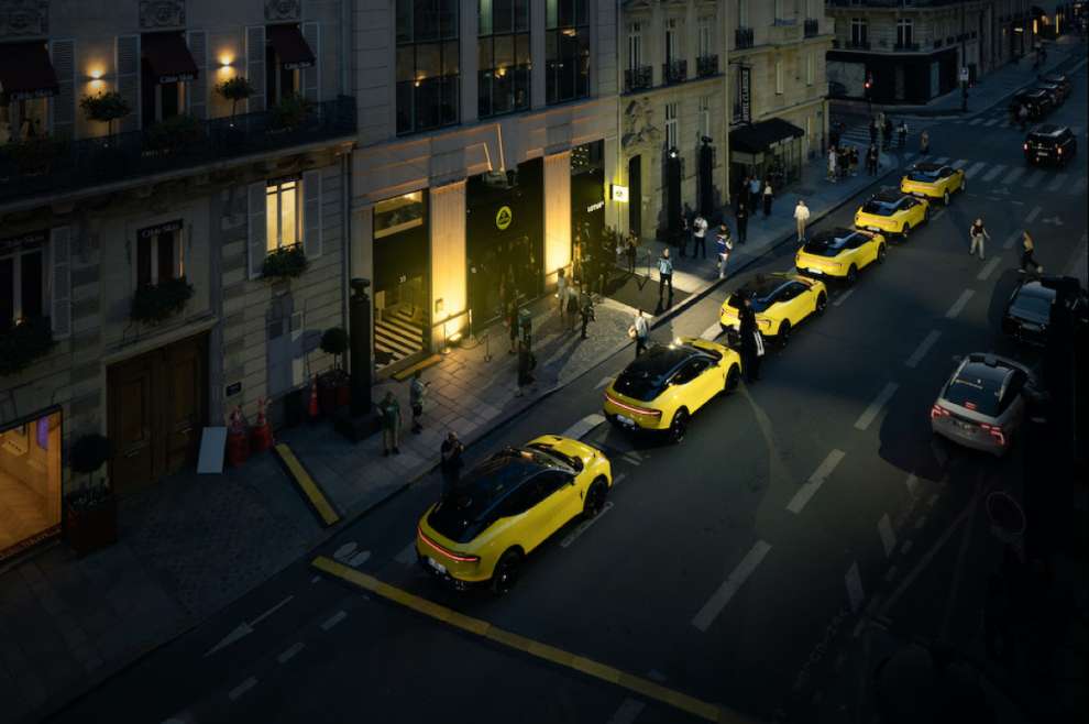 Lotus inaugura un flagship store a Parigi