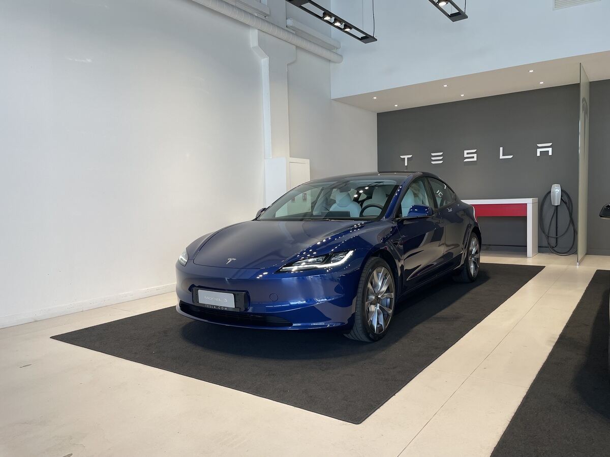 Nuova Model 3 Tesla