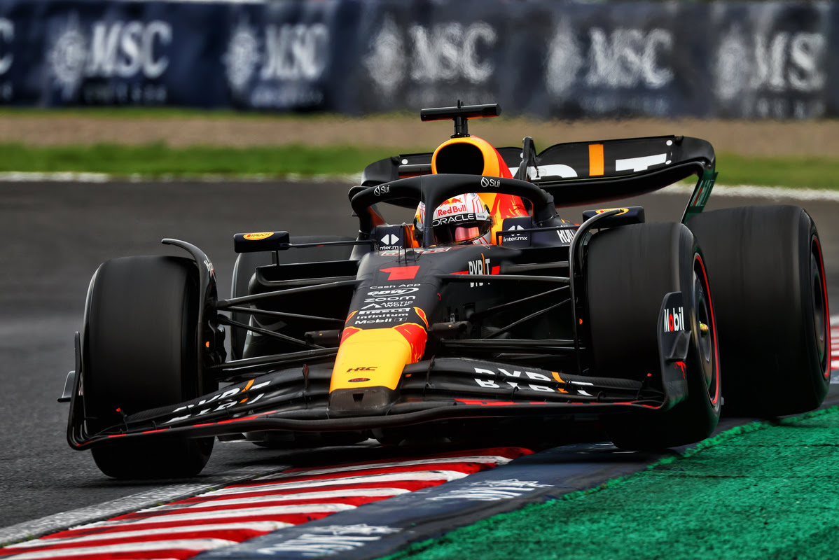 Giri da leader, mai nessuno come Verstappen: in bilico i record di Clark e Vettel