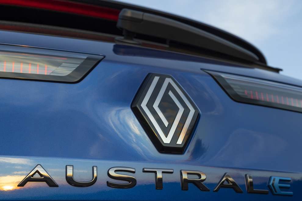 Nuovo Renault Austral, la guida alla scelta di versioni e dotazioni