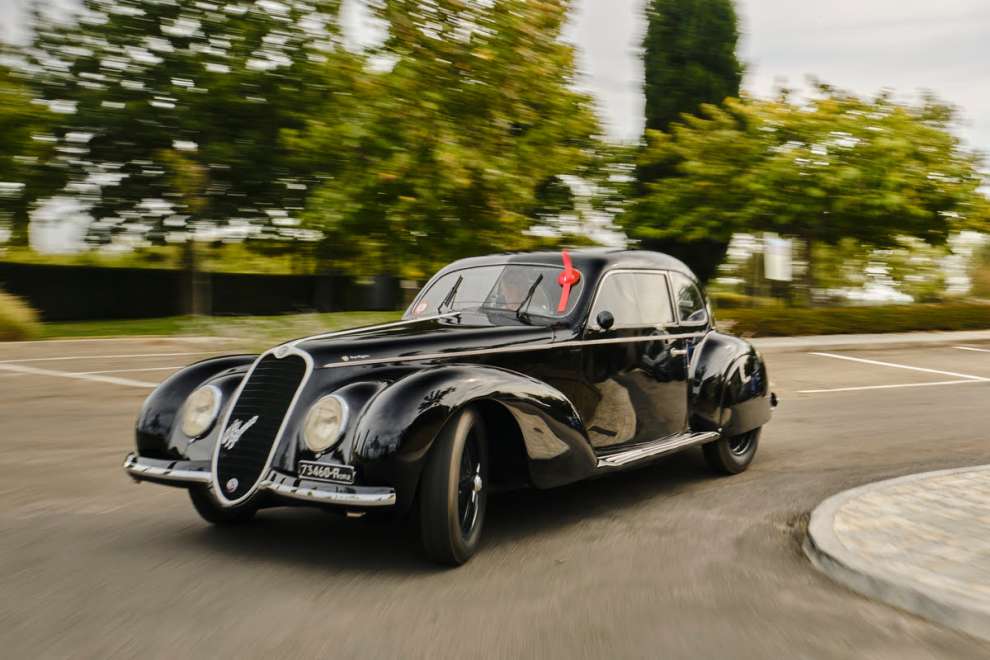 Alfa Romeo, una 6C 2500 S del 1939 entra nella storia