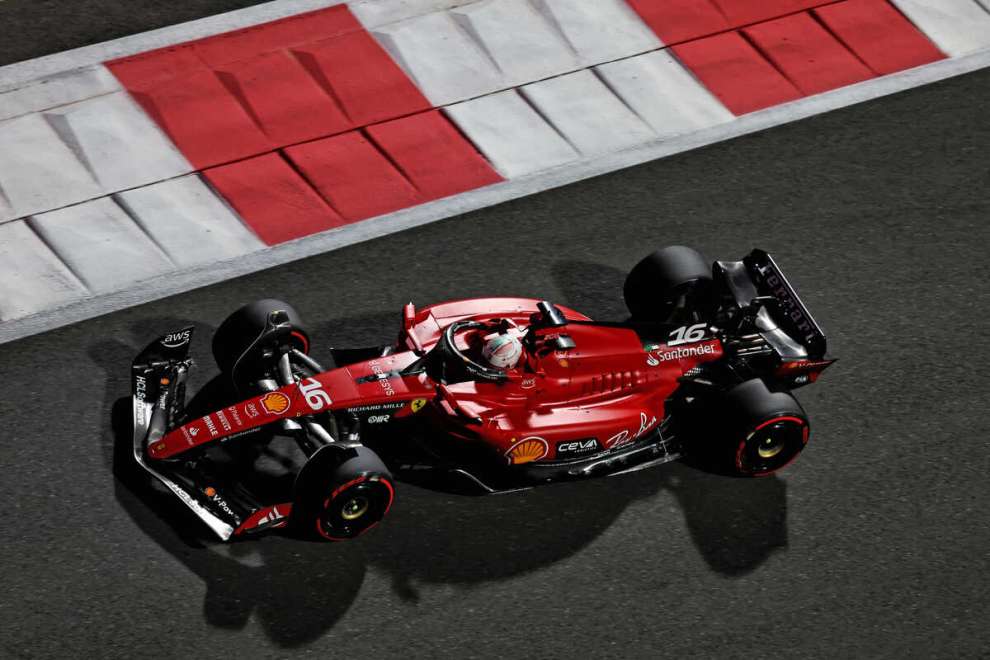 Leclerc, rinnovo pluriennale senza scadenza: per la Ferrari è la prima volta