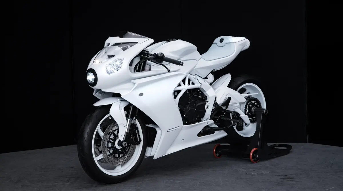 La serie limitata MV Agusta Superveloce Arsham