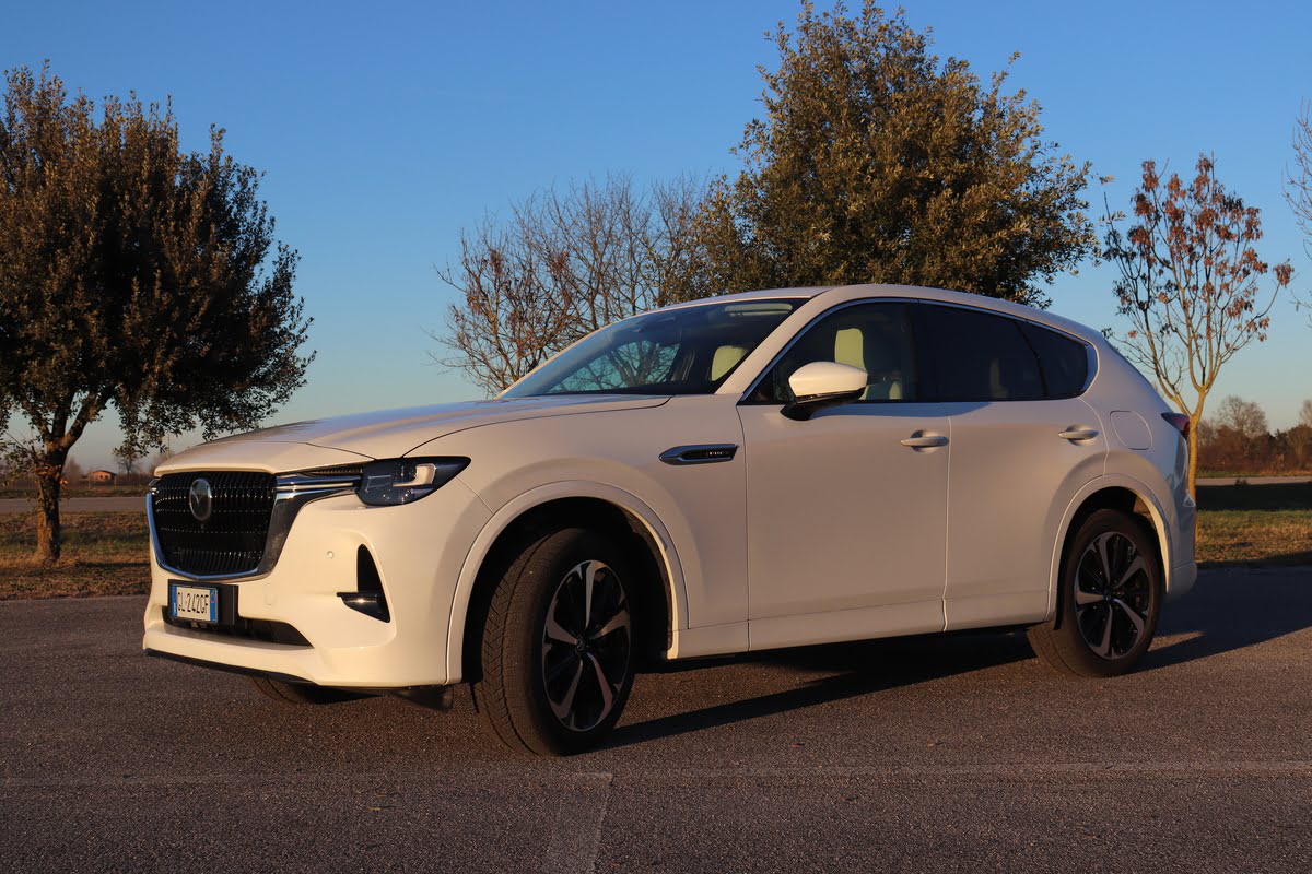 Prova su strada Mazda CX-60 PHEV