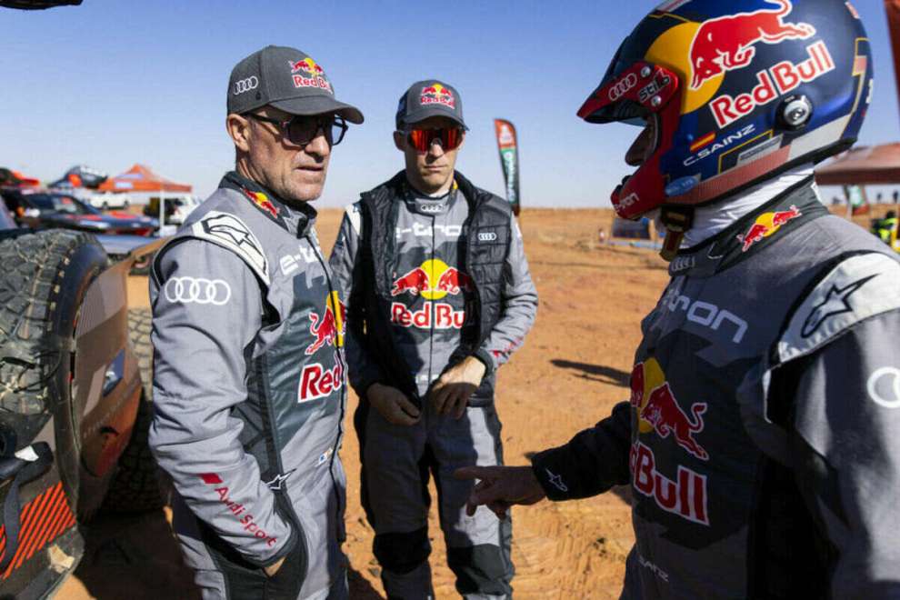 Dakar, Sainz a segno, tripudio Audi: “Storica vittoria ibrida”