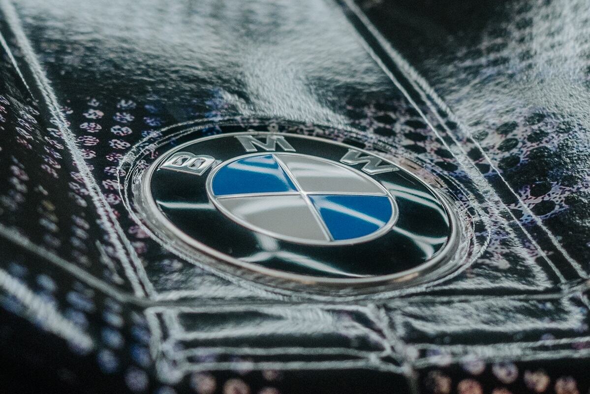 La storia del logo BMW M e dei suoi colori