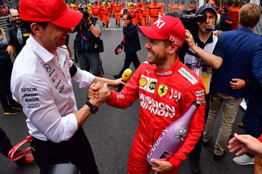 Vettel-Mercedes, anche Wolff apre all’idea: “È un gigante. E ha la performance”