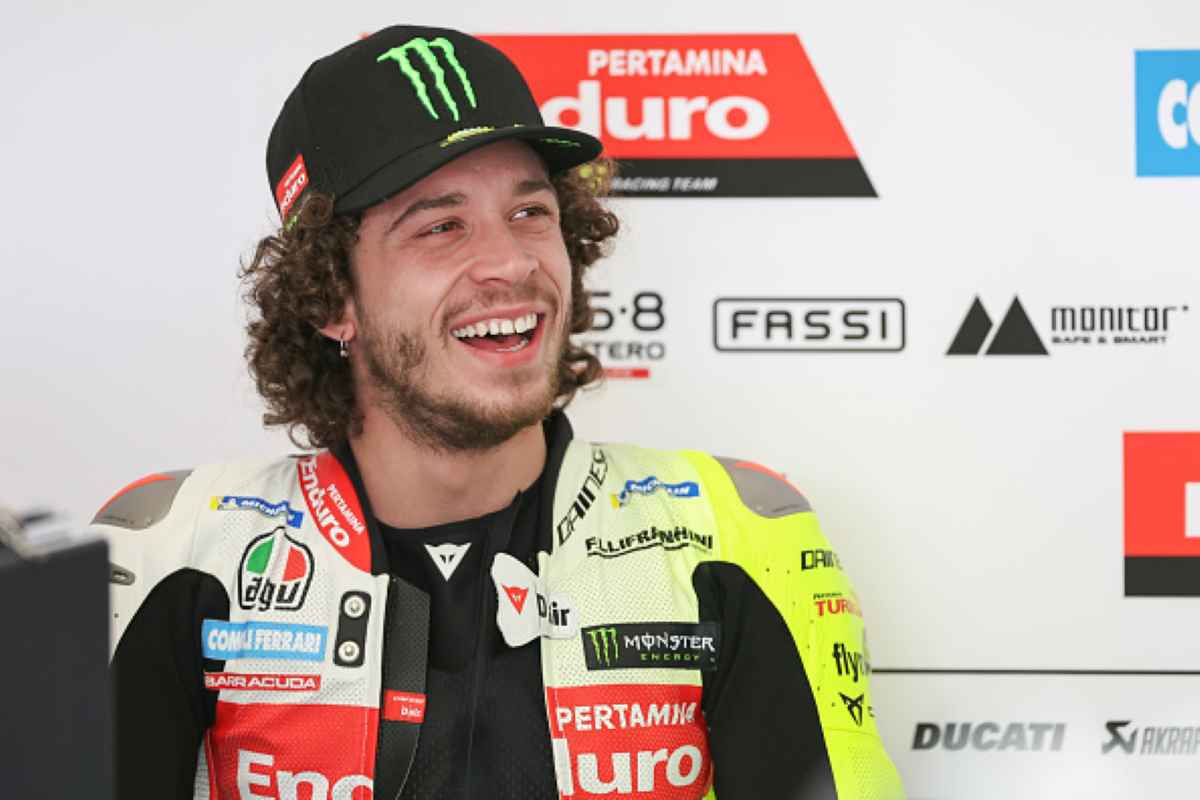 Bezzecchi: “Avevo paura di dire a Valentino Rossi che sarei andato in Aprilia”