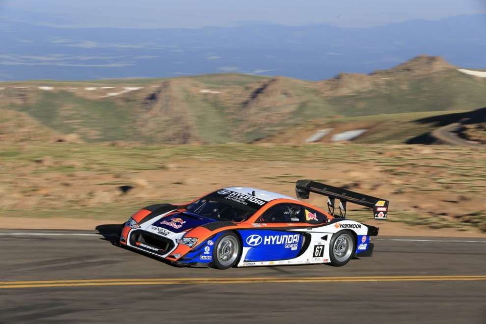 Hyundai rilancia la sfida alla Pikes Peak