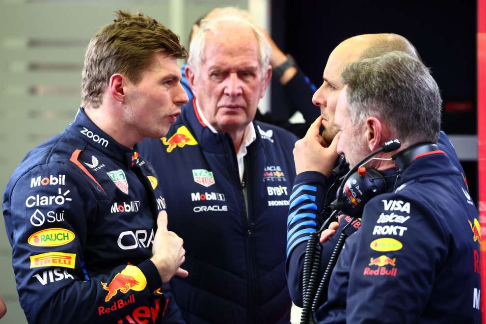 Verstappen: “Mio padre non è un bugiardo. Via nel 2025? Dovrebbero succedere cose pazze, ma mai dire mai”