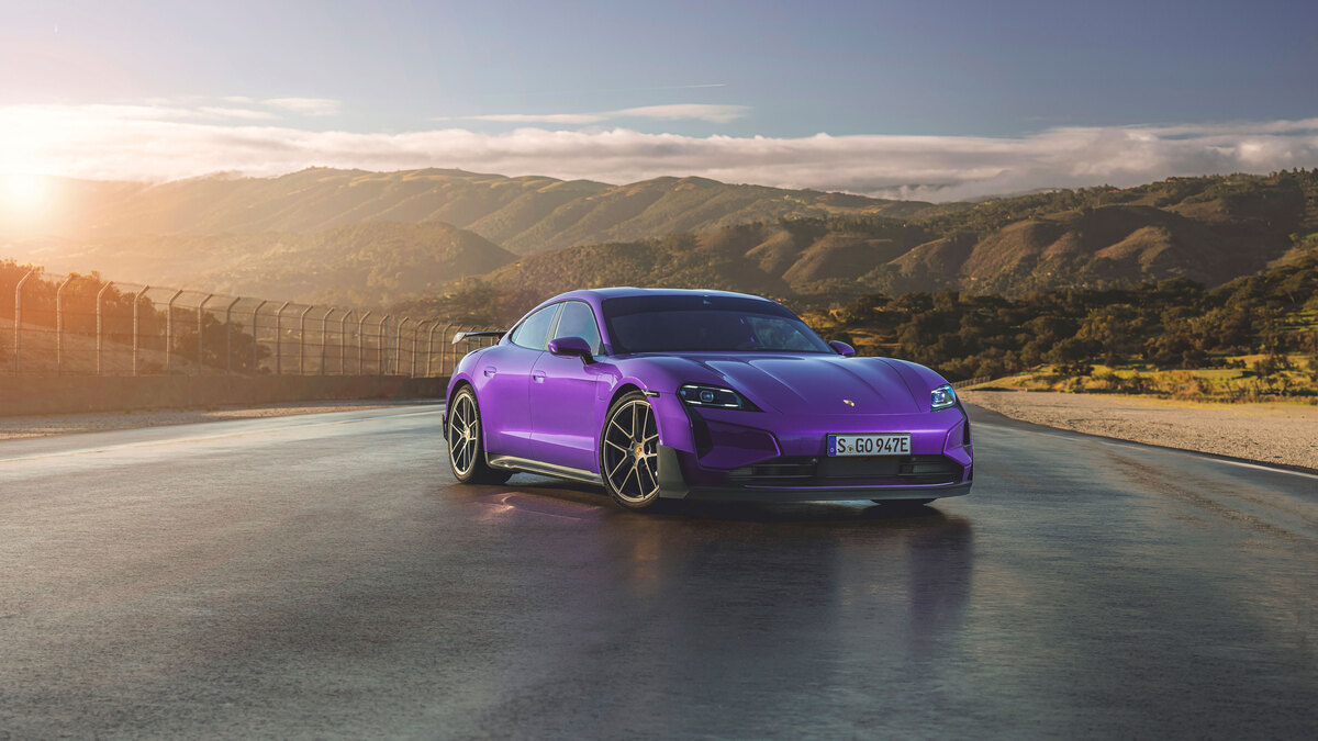 La nuova Porsche Taycan Turbo GT