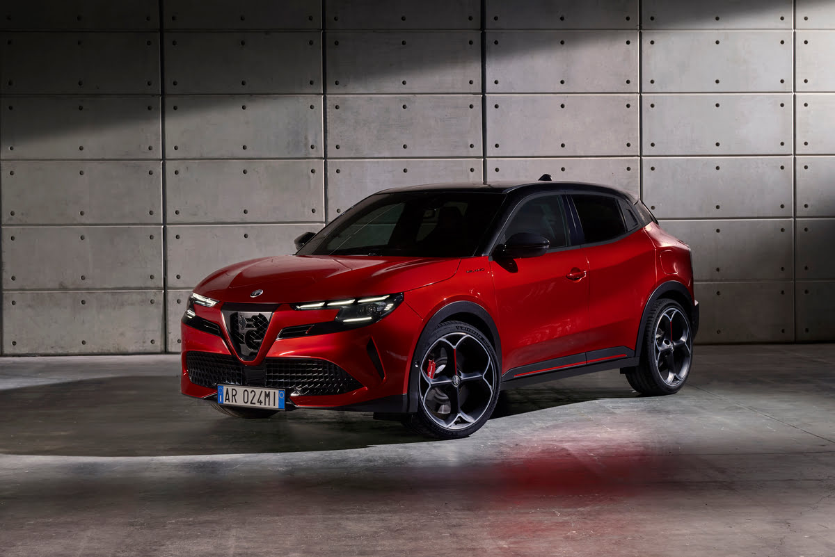 Anteprima nuova Alfa Romeo Milano