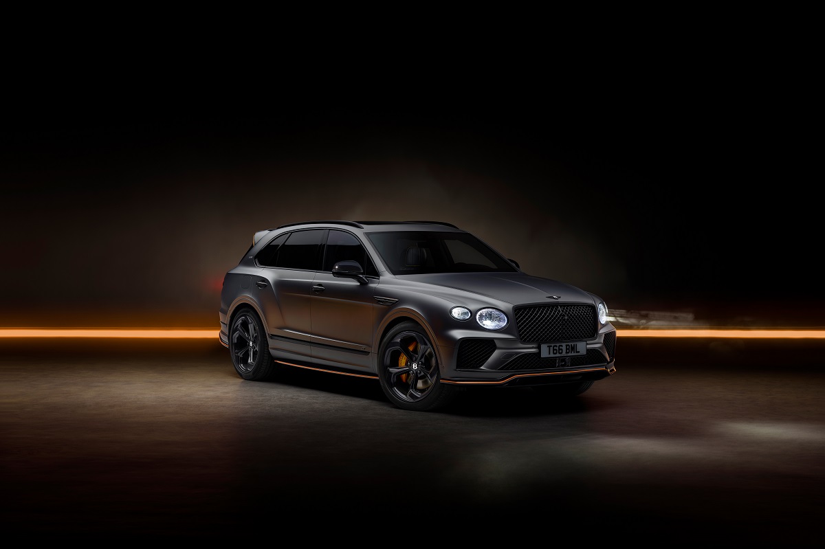 Bentley presenta il Suv più potente