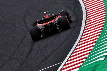 Sainz (Ferrari) in pista nelle FP3 del GP del Giappone