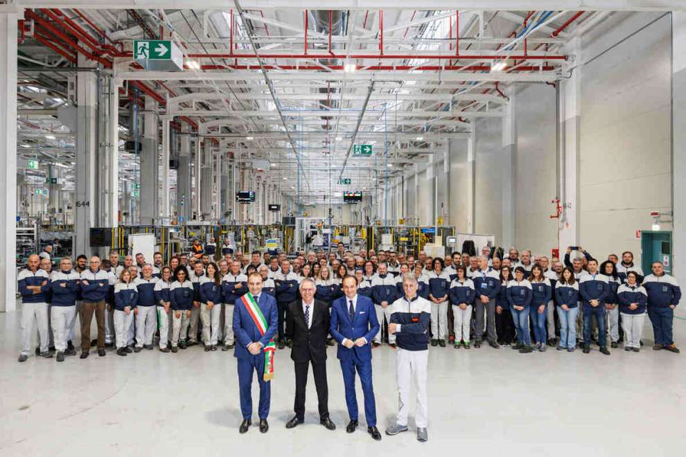 Il CEO di Stellantis Carlos Tavares inaugura il nuovo eCDT Plant a Mirafiori