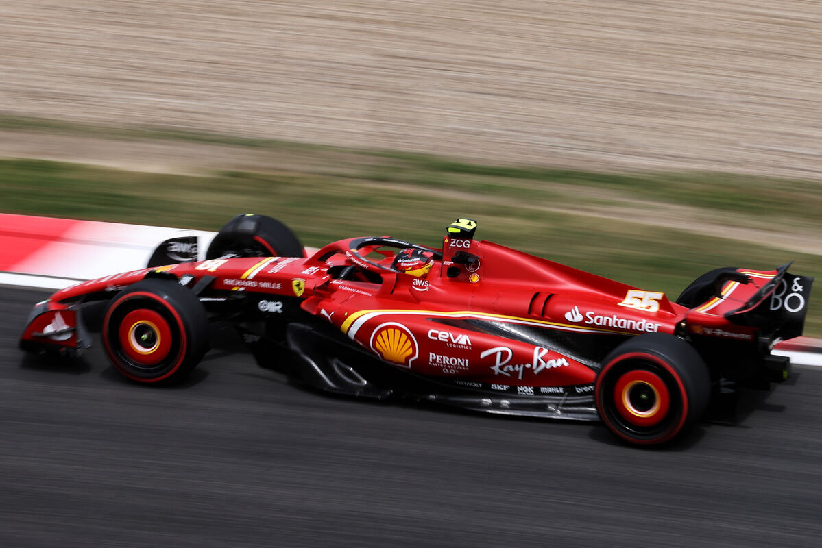 Ferrari a due decimi e mezzo da RedBull sull’asciutto, sul bagnato Norris e McLaren inavvicinabili