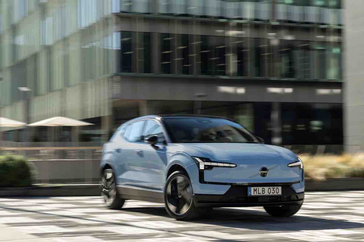 Alla Volvo EX30 il Car Design Award 2024 