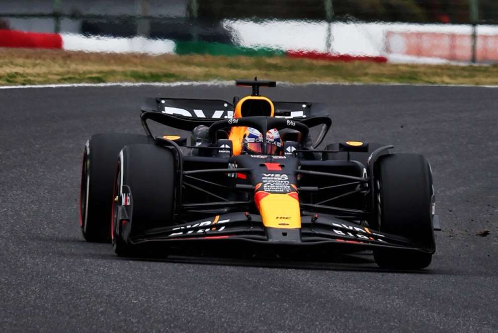 A Suzuka la RedBull aiuta Perez, mentre emerge il problema Ferrari