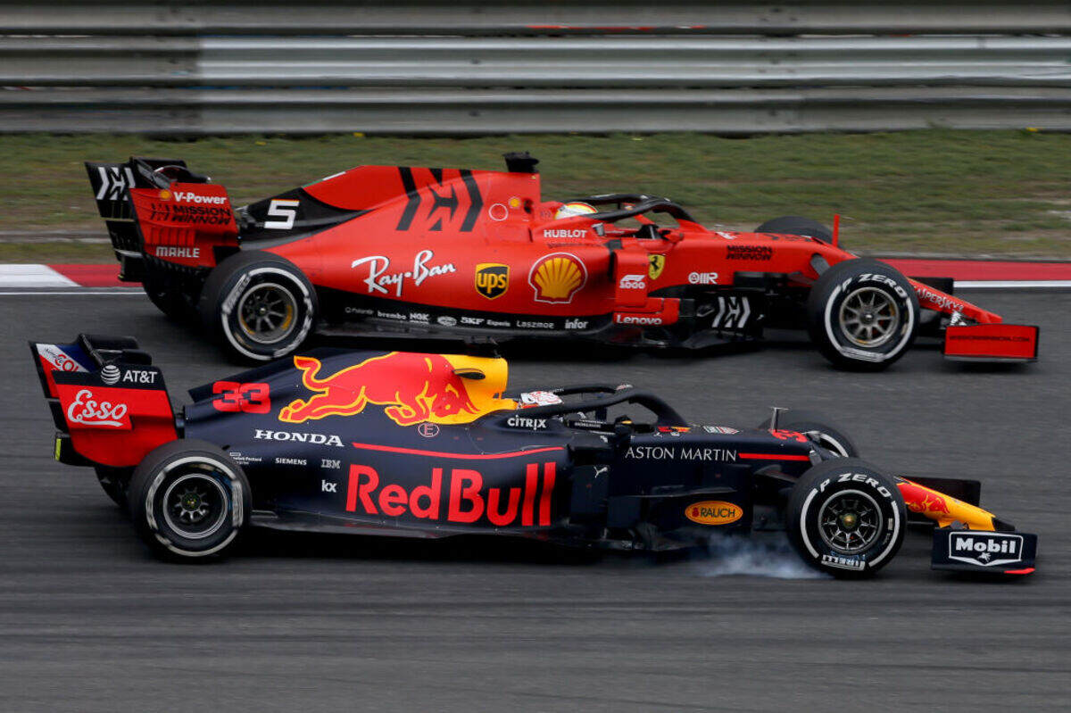 Verstappen: “Cina pista ‘racing’, il team ha lavorato duro per prepararla”