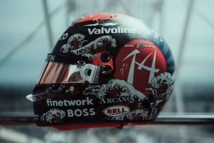 Casco speciale di Alonso per il GP del Giappone 2024