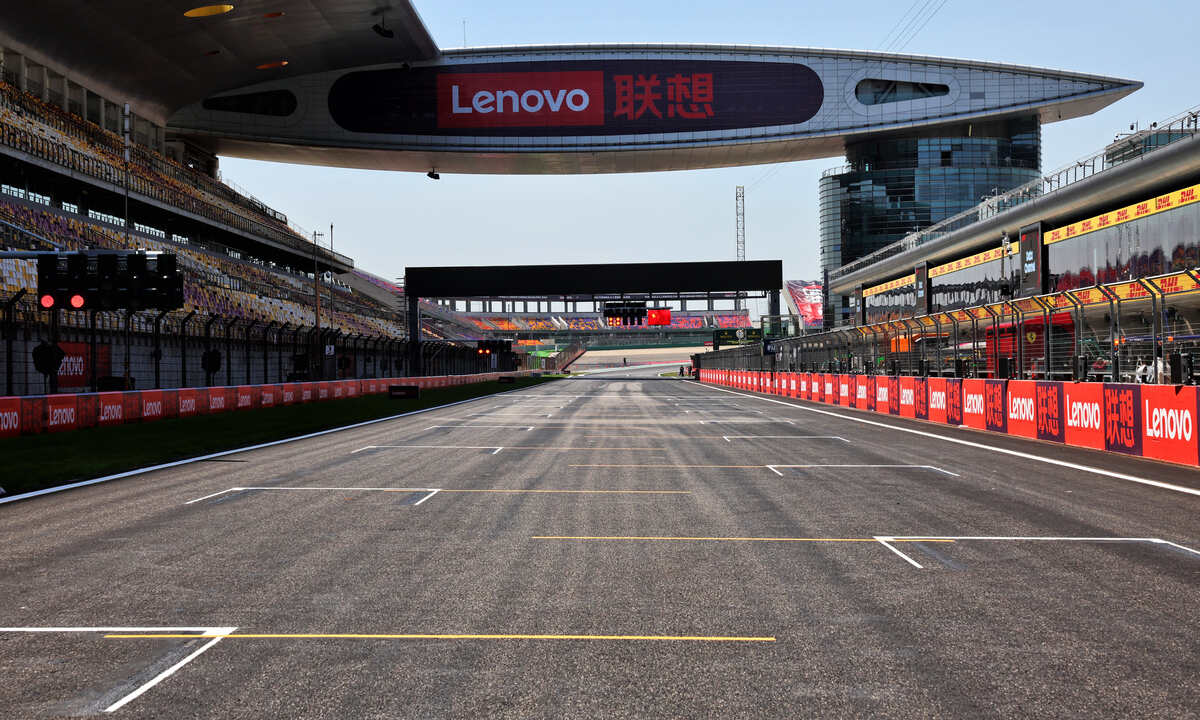 Rettilineo di partenza della pista di Shanghai