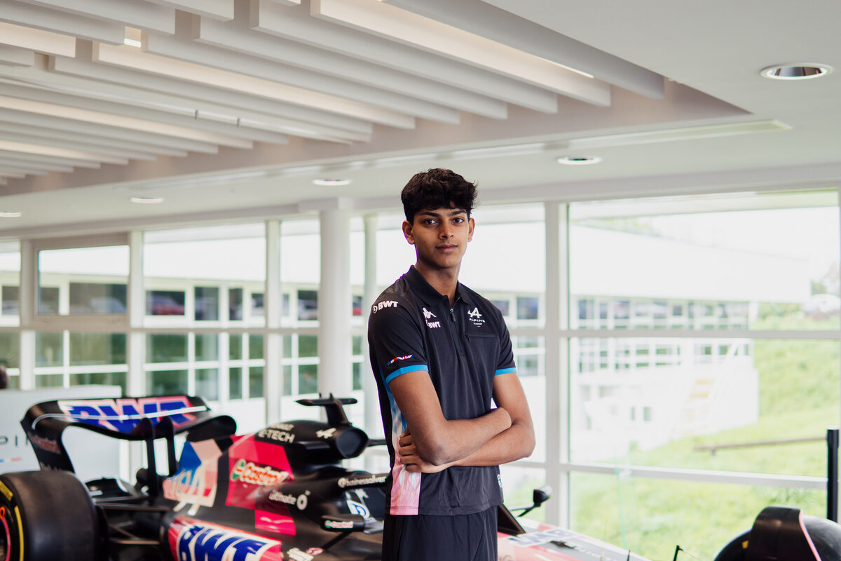 Alpine guarda al futuro: Anurag entra nella Academy