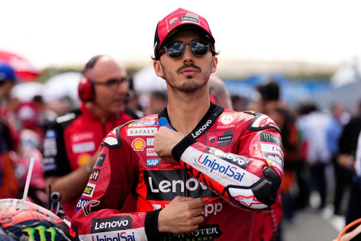 Bagnaia: “Avrei battuto Marquez anche con la stessa moto. Veto su Marc? Cazz***”